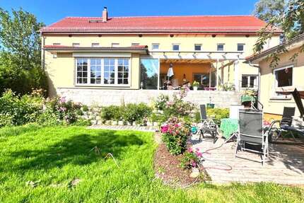 Haus zum Kaufen in Dresden 850.000 € 535 m²