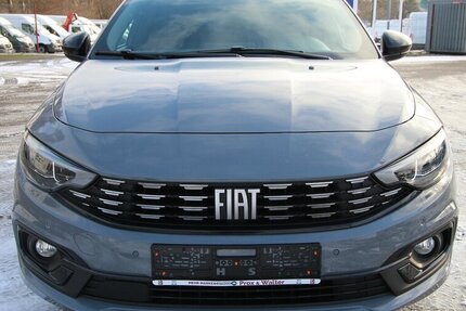 Fiat Tipo Hatchback City Sport KAMERA+AHK+LED+ALU18 28.429 km 15.900 &euro; Hagenow 19230