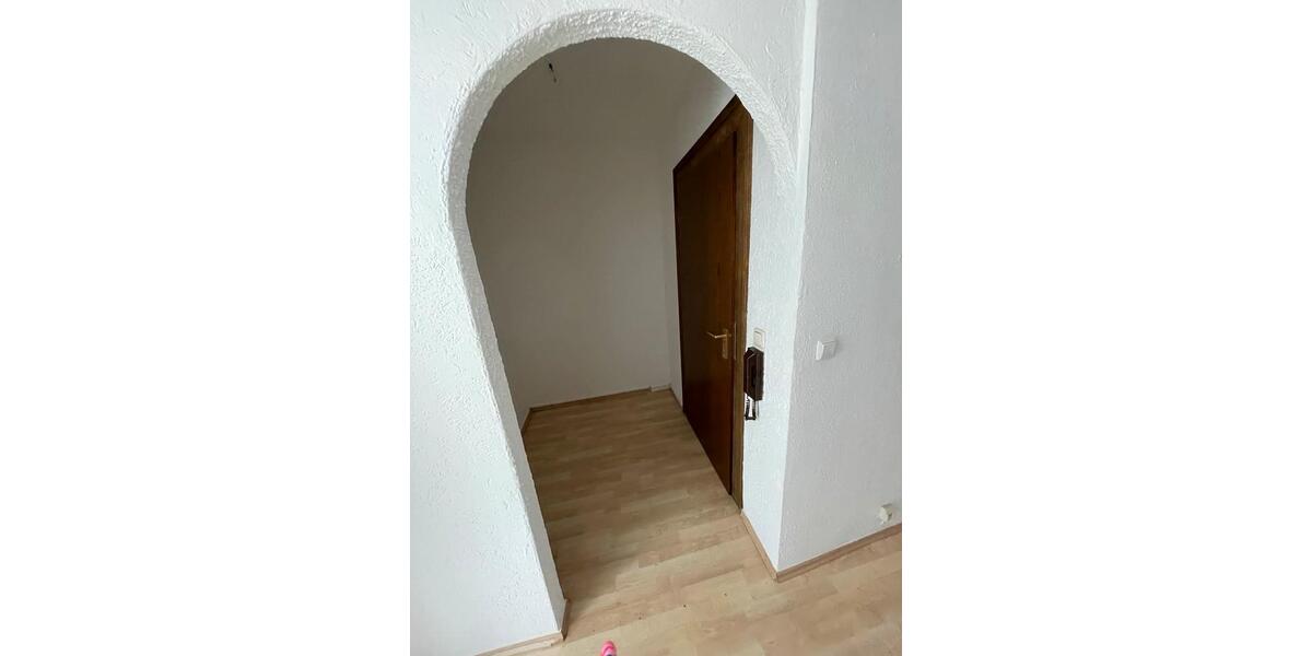 Dachgeschoßwohnung Frankfurt am Main Ost - 3 Zimmer, 60 m&sup2;, 1.240&euro; | Angebot:26656471