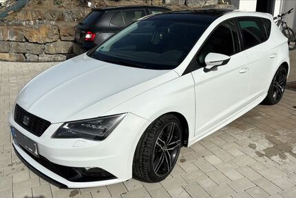 Seat Leon 132.500 km 14.400 &euro; Bad Berleburg 57319