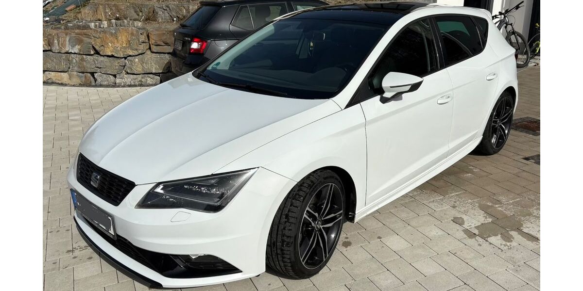Seat Leon 132.500 km 14.400 &euro; Bad Berleburg 57319