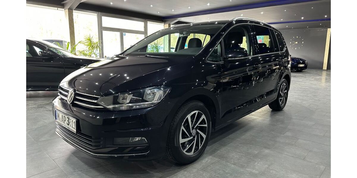 VW Touran 70.000 km 17.990 &euro; Gröbenzell 82194