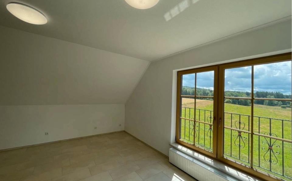 Einfamilienhaus Moosbach - 9 Zimmer, 180 m&sup2;, 550.000&euro; | Angebot:26795902
