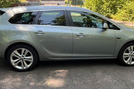 Opel Astra 272.000 km 4.899 &euro; siegen 57078