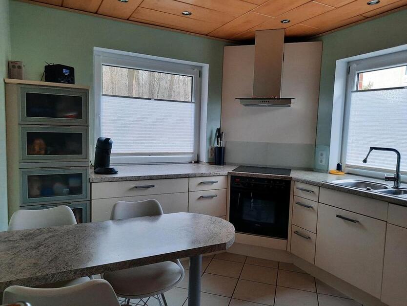 GEMÜTLICHE DOPPELHAUSHÄLFTE MIT KLEINEM GARTEN zimmer