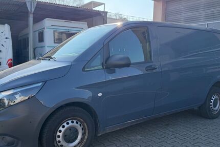 Mercedes-Benz Vito 190.000 km 6.990 &euro; Frankfurt am Main 65933