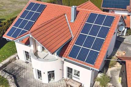Haus Hutthurm - 5 Zimmer, 225 m&sup2;, 595.000&euro; | Angebot:26018413