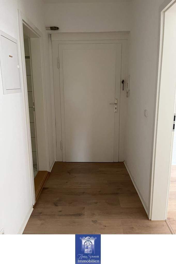 Neu renovierte Stadt-Wohnung im Herzen von Bautzen wartet bezogen zu werden! 3 zimmer