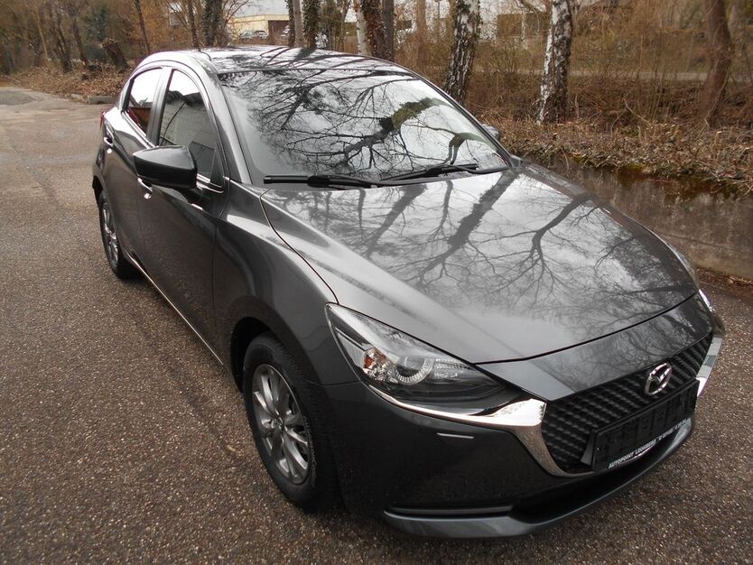 Mazda 2 27.000 km 15.990 € Leonberg 71229