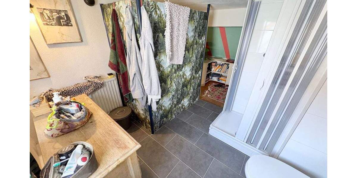 Schönes Fachwerkhaus mit kleinem Garten in ruhiger Lage 4 zimmer