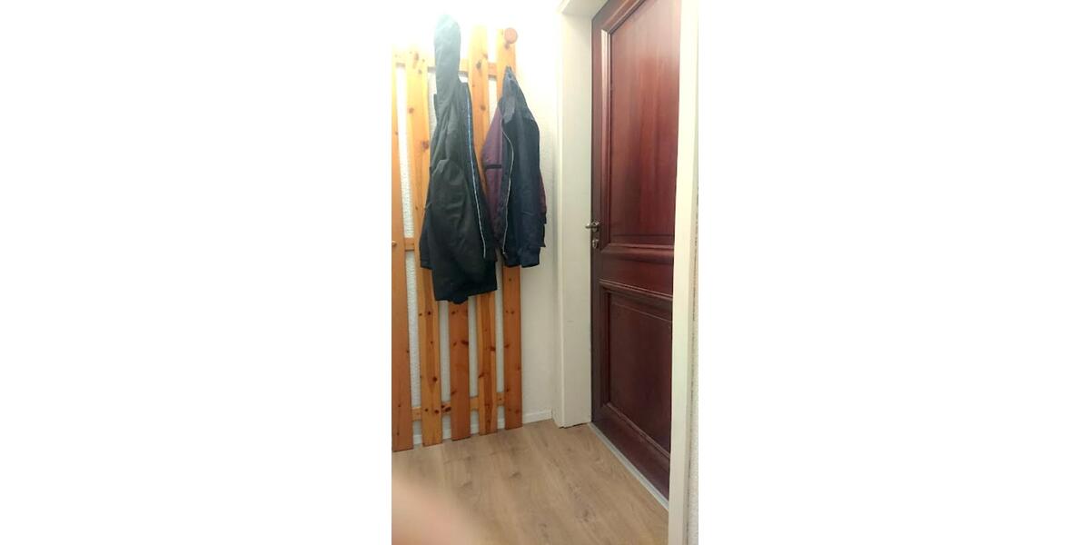 Dachgeschoßwohnung Schöneck - 4 Zimmer, 94 m&sup2;, 1.150&euro; | Angebot:25354710