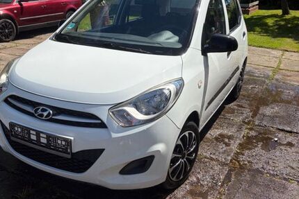 Hyundai i10 71.000 km 3.200 &euro; Cölpin 17094