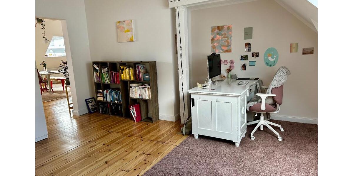 Maisonettenwohnung Kiel Wik - 5 Zimmer, 152 m&sup2;, 1.800&euro; | Angebot:24779352