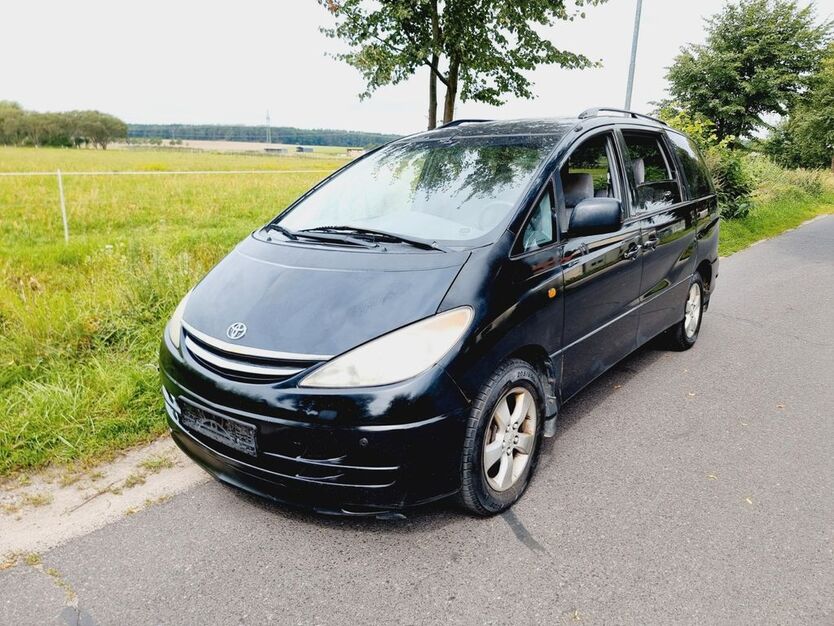 Toyota Previa 164.334 km 2.800 € Berlin 13629