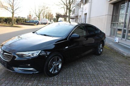 Opel Insignia 166.000 km 10.900 &euro; Rüsselsheim 65428