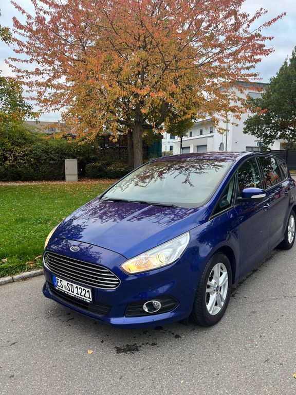 Ford S-Max 130.000 km 9.000 € Filderstadt 70794