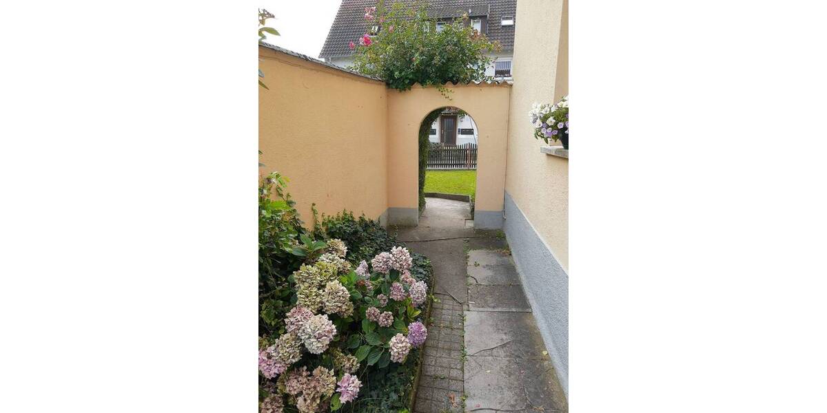 Mehrfamilienhaus, Wohnhaus Winnenden - 1 Zimmer, 320 m&sup2;, 650.000&euro; | Angebot:26779461