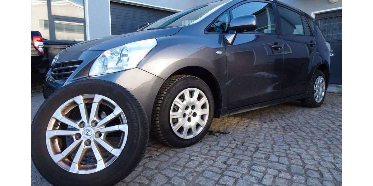Toyota Verso 202.561 km 5.400 &euro; Falkensee 14612