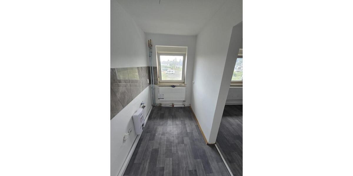 Etagenwohnung Helmbrechts - 3 Zimmer, 51 m&sup2;, 350&euro; | Angebot:26483618