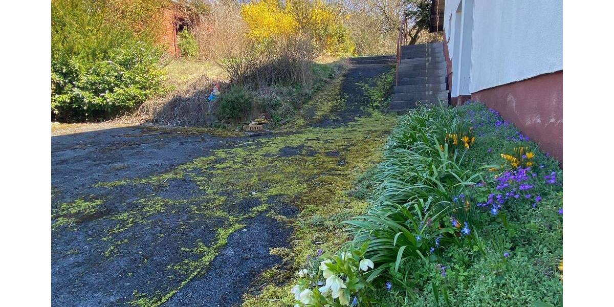 Mehrfamilienhaus, Wohnhaus Rödental Mönchröden - 9 Zimmer, 180 m&sup2;, 120.000&euro; | Angebot:26119197