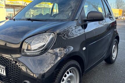 Smart ForTwo 30.152 km 9.699 &euro; Nürnberg 90451