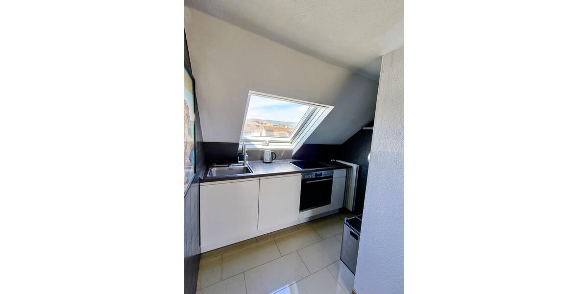 Dachgeschoßwohnung Oestrich-Winkel Winkel - 3.5 Zimmer, 66 m&sup2;, 295.000&euro; | Angebot:26335600