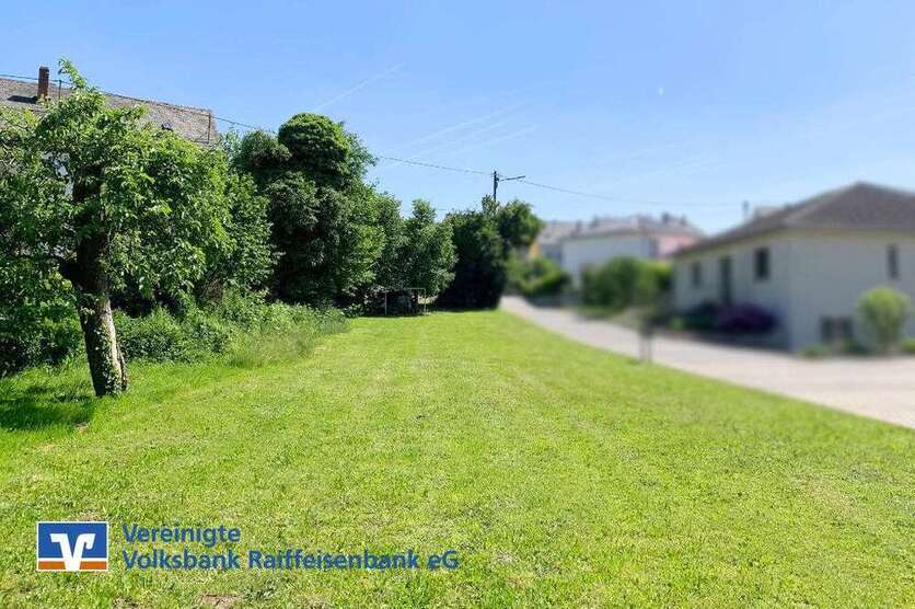 Grundstück zu verkaufen in Maring-Noviand-Noviand 112.000 € 1167 m²