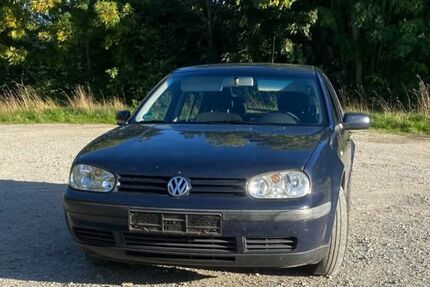 VW Golf 260.000 km 800 &euro; Döbritschen 99441
