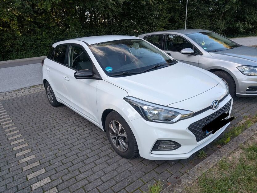 Hyundai i20 69.000 km 11.000 € Sprockhövel 45559