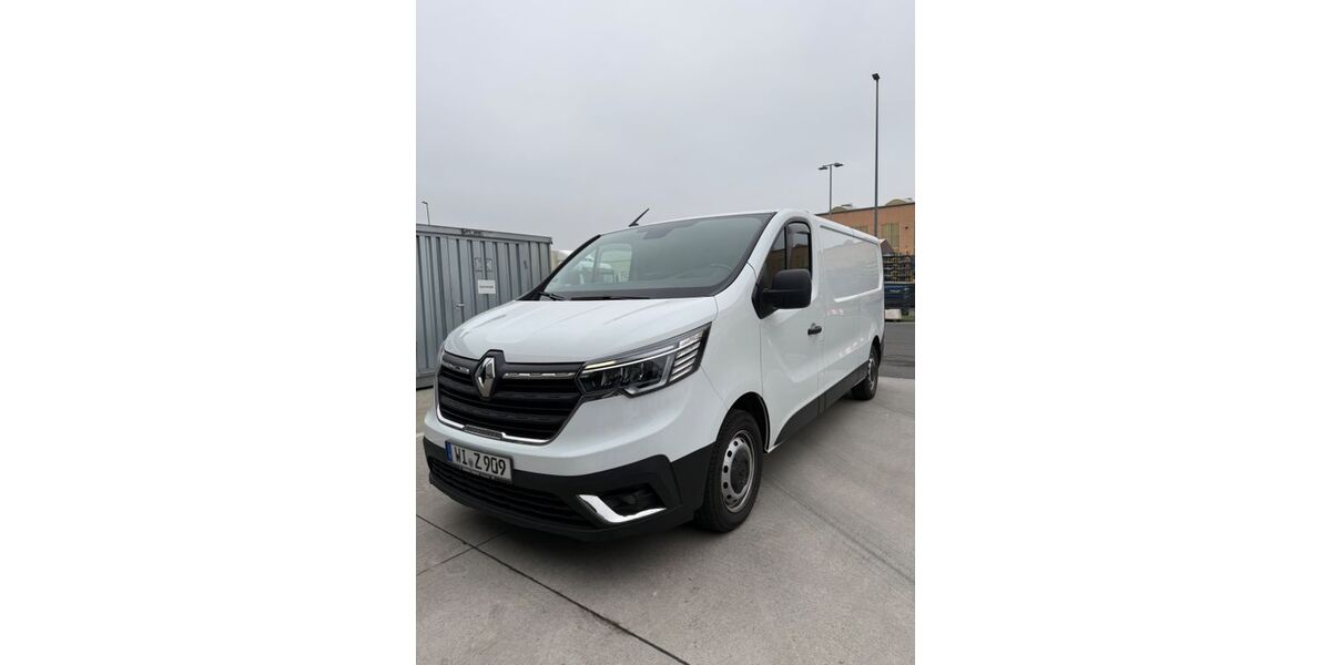 Renault Trafic 155.100 km 15.470 &euro; Wiesbaden 65205