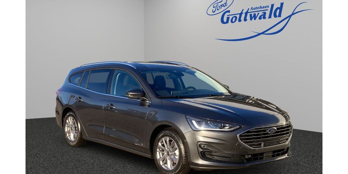 Ford Focus 1.500 km 32.490 &euro; Luckenwalde 14943