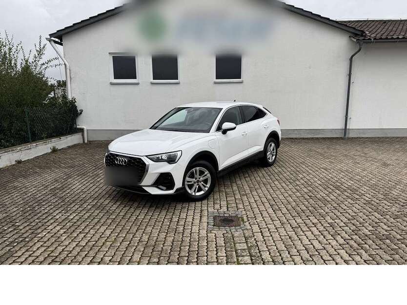 Audi Q3 93.400 km 25.570 € Grünwald 82031