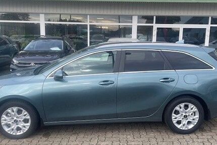 Kia ceed Sportswagon 18.400 km 24.980 € Vilz 18195