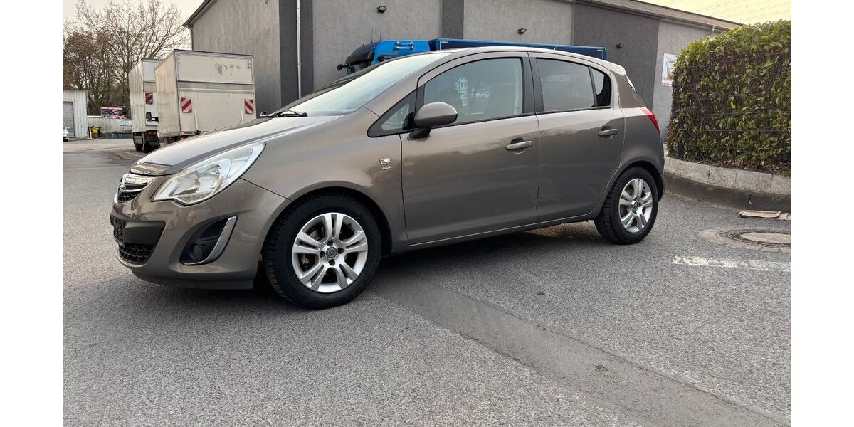 Opel Corsa 80.769 km 5.499 &euro; Gelsenkirchen 45881