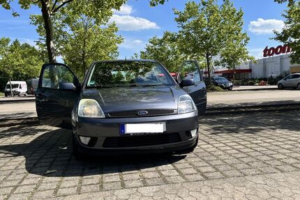 Ford Fiesta 102.742 km 1.350 &euro; Seelze 30926