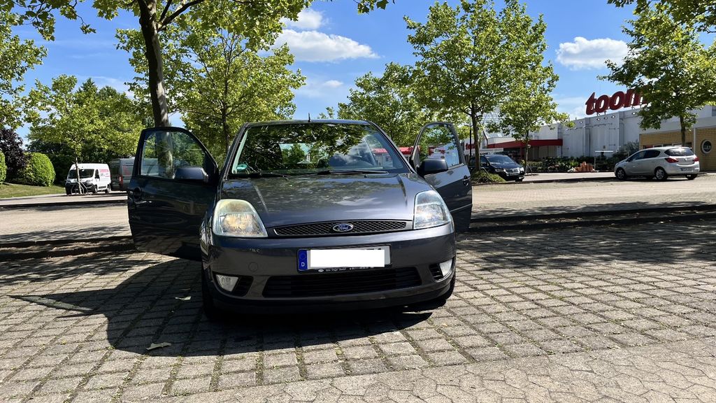 Ford Fiesta 102.742 km 1.350 &euro; Seelze 30926