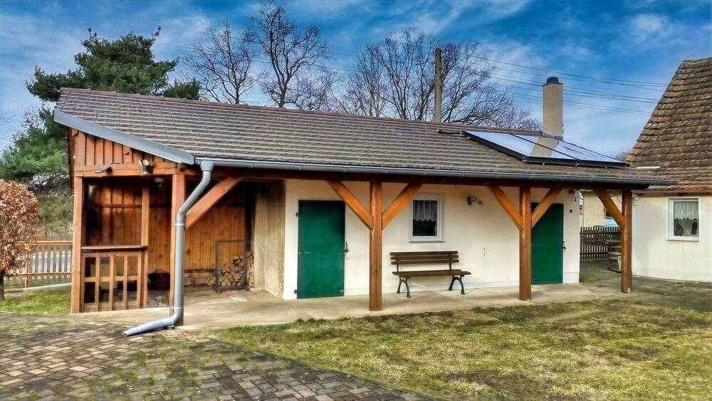 Einfamilienhaus Hähnichen - 4 Zimmer, 110 m&sup2;, 119.000&euro; | Angebot:25909355
