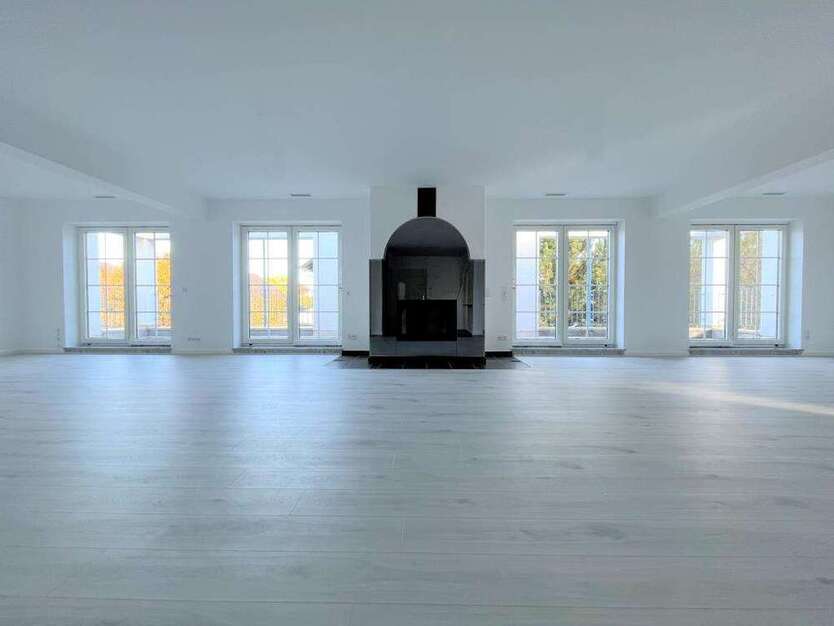 Wohnung zum Mieten in Mühlheim 1.750 € 153 m²