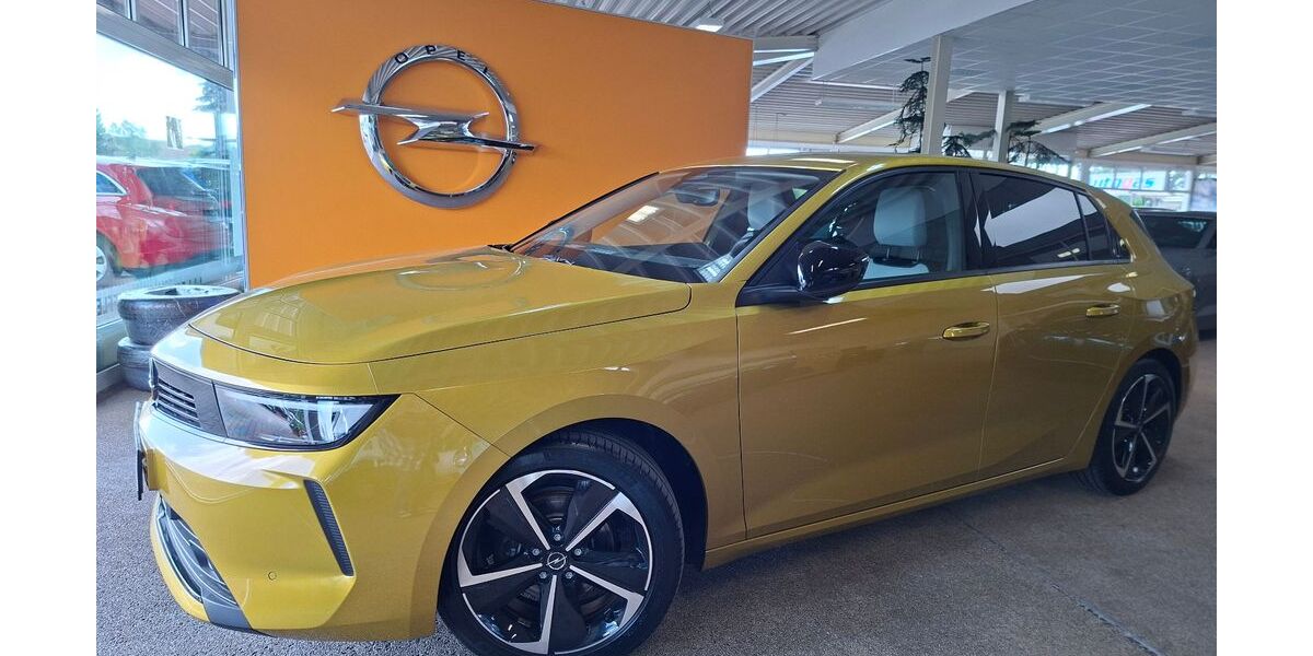 Opel Astra 14.500 km 16.990 &euro; Altmittweida 09648