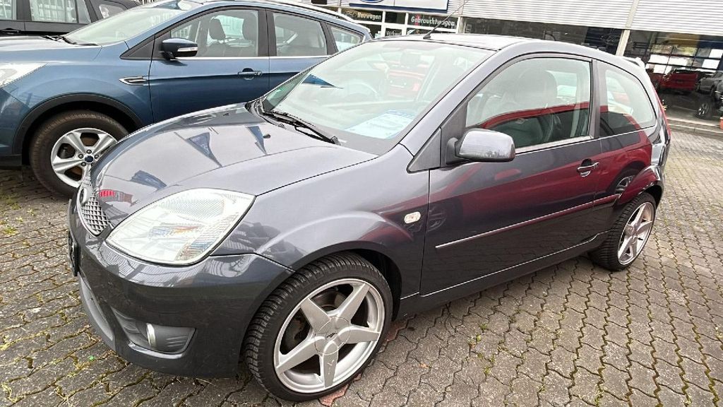 Ford Fiesta 132.000 km 5.500 &euro; Marsberg 34431