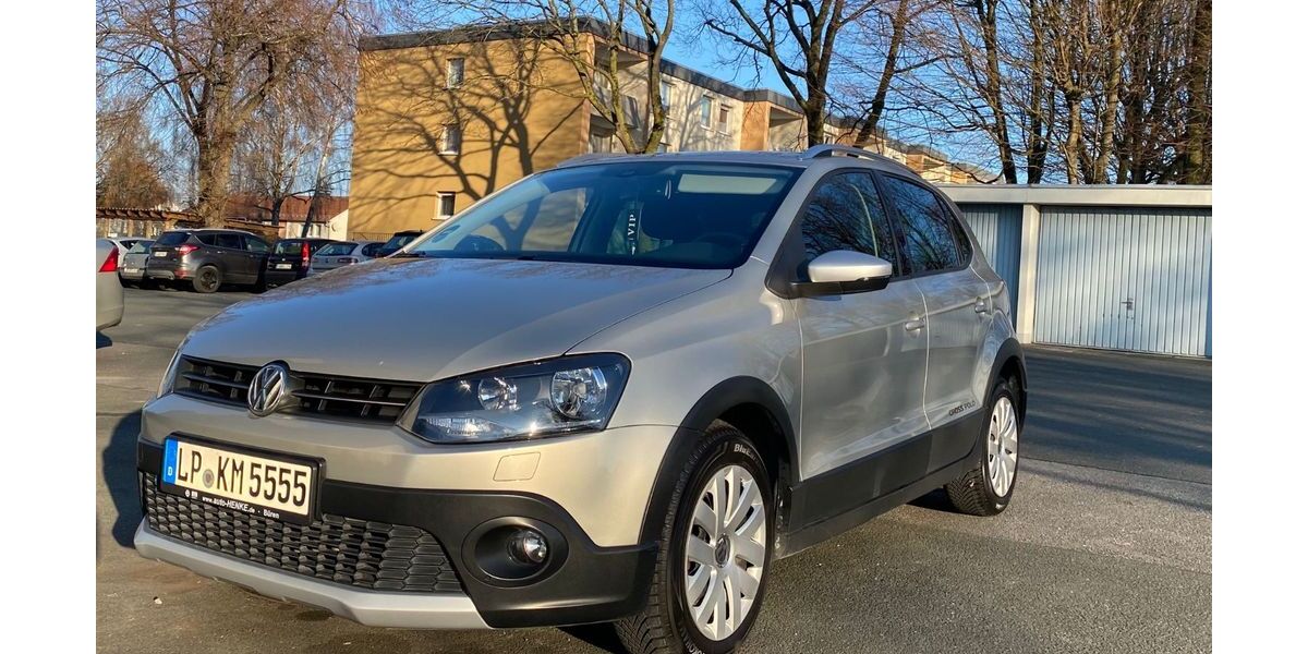 VW Polo 35.500 km 10.999 &euro; Büren 33142