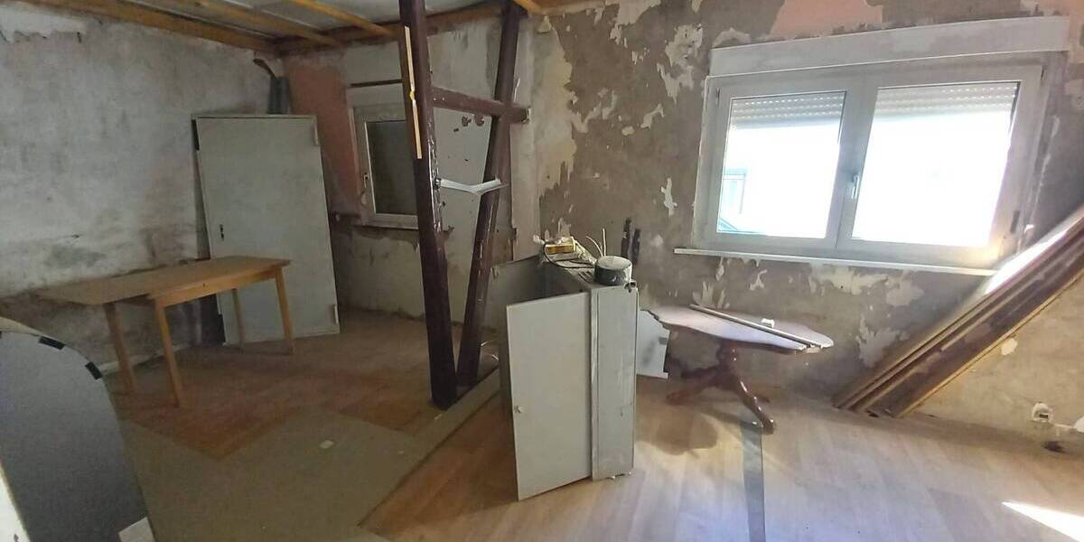 Mehrfamilienhaus, Wohnhaus Molschleben - 34.000&euro; | Angebot:25704583