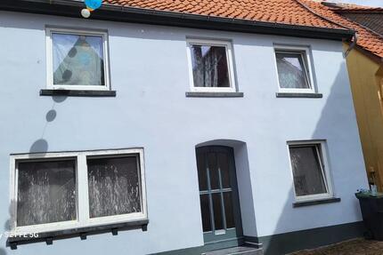 Haus Lemgo - 5 Zimmer, 120 m&sup2;, 250.000&euro; | Angebot:26096902