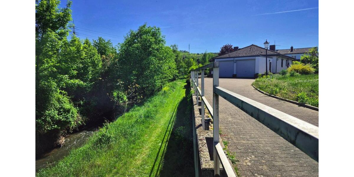 Einfamilienhaus Grünstadt - 7 Zimmer, 193 m&sup2;, 565.000&euro; | Angebot:26385035