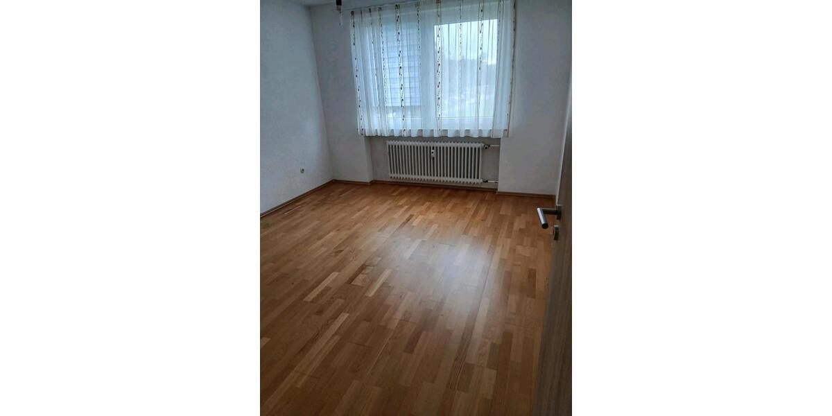 Etagenwohnung Marsberg - 4 Zimmer, 88 m&sup2;, 90.000&euro; | Angebot:27499339
