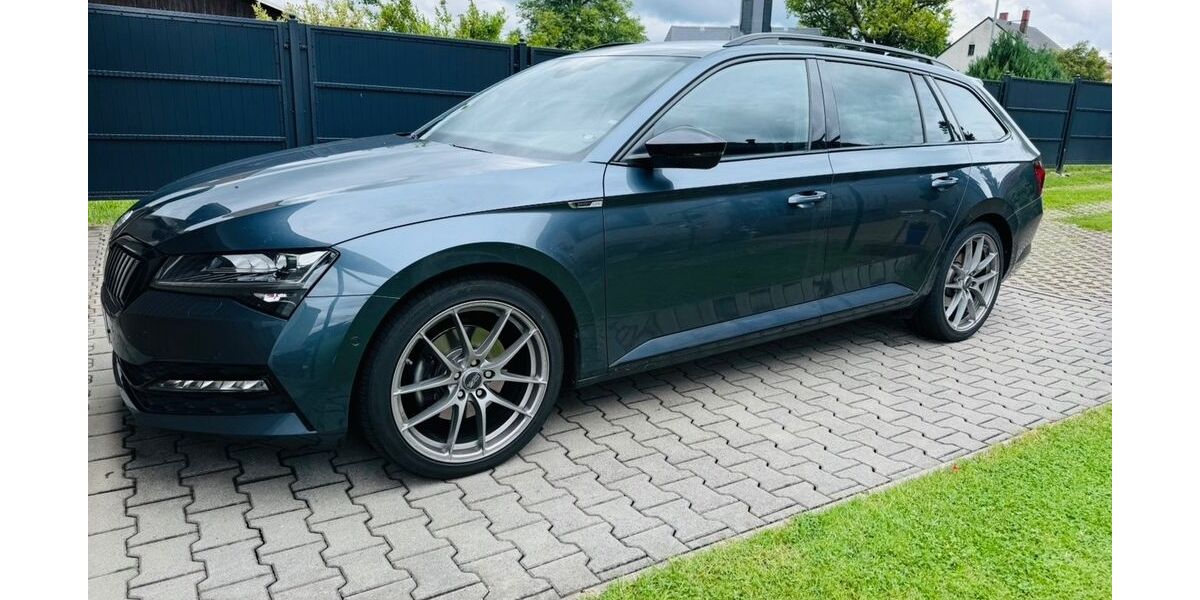 Skoda Superb 102.800 km 22.500 &euro; Meerane 08393