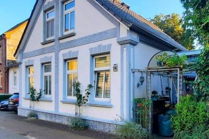 Haus Schleswig - 5 Zimmer, 140 m&sup2;, 275.000&euro; | Angebot:25671434