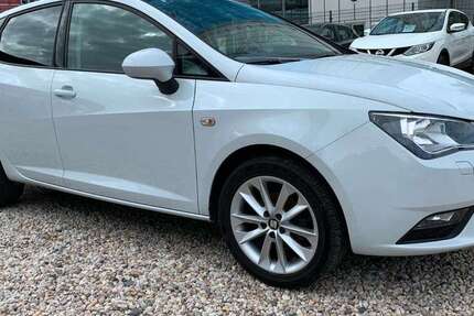 Seat Ibiza 37.713 km 9.499 € Berlin-Spandau 13597
