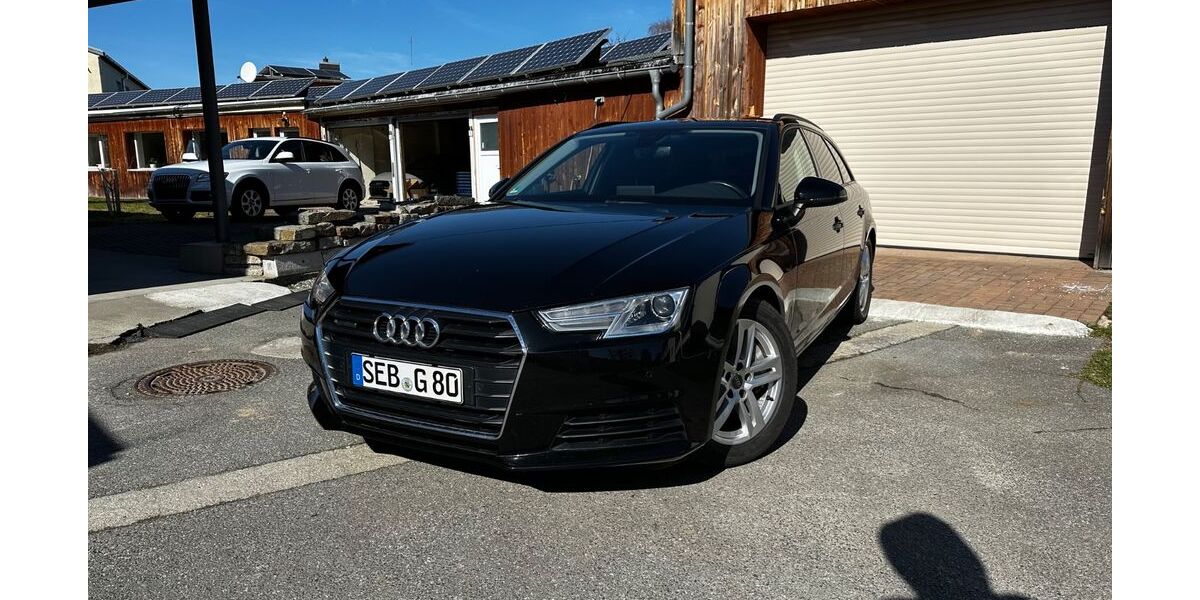 Audi A4 122.500 km 19.000 &euro; Neustadt 01844