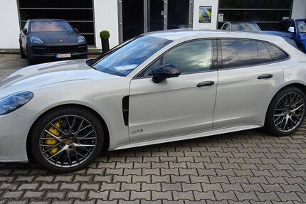 Porsche Panamera GTS Sport Turismo*Keramik,21´´Alu,Standh 148.000 km 63.850 &euro; Schorndorf 73614